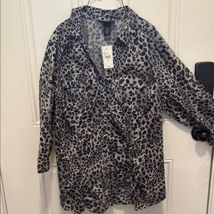 Lane Bryant Black and Gray Boxy Button Down Blouse